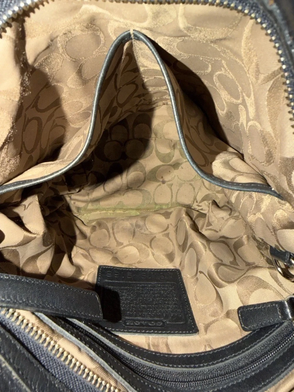 Coach Black Leather Bucket Bag Adjustable Strap Shoulder Hobo - Style 9186 - Picture 14 of 15